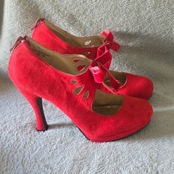 Bongo Elyse Red Suede Bow Cutout Heels Womens 8.5M Platform Pump - Picture 1 of 7